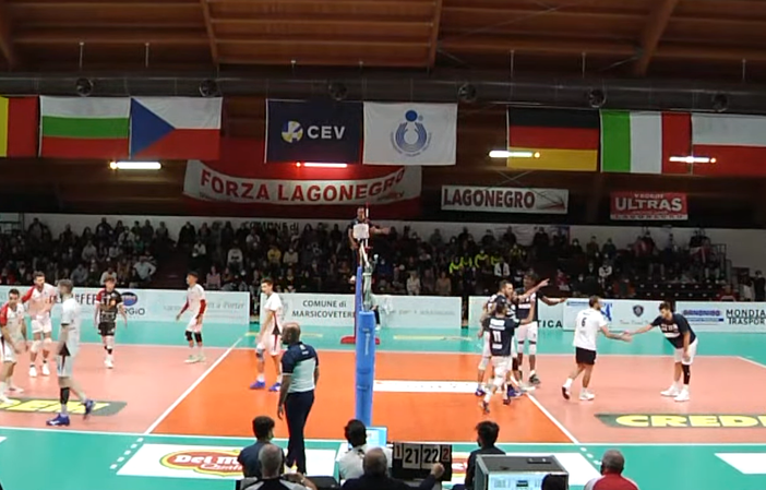 Volley A2/M: Il Vbc Synergy Mondovì sfiora il colpaccio a Lagonegro, ma alla fine cede al tie-break Volley A2/M: Il Vbc Synergy Mondovì sfiora il colpaccio a Lagonegro, ma alla fine cede al tie-break