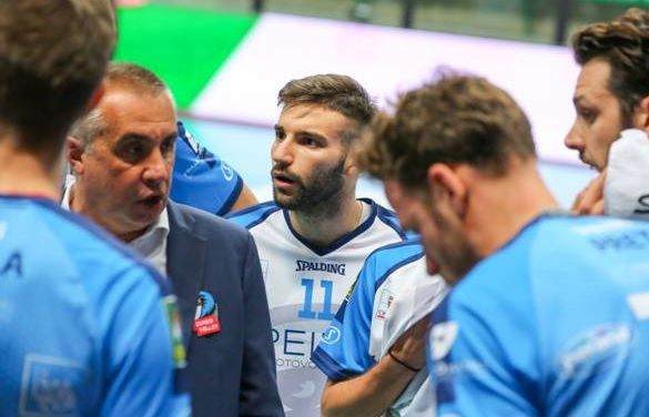 Volley maschile A2 - Cuneo verso una doppia sfida contro Castellana Grotte, Serniotti: "Servirà continuità nel nostro livello di gioco"