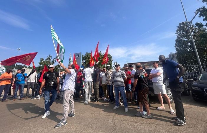 Una protesta sindacale alla Dana di Cervere