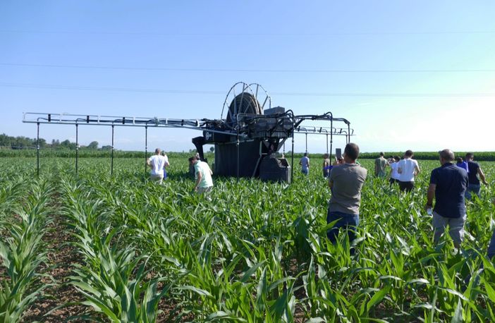 La dimostrazione dell’innovativo sistema di irrigazione di precisione “360Rain” a cura di Agro+ La dimostrazione dell’innovativo sistema di irrigazione di precisione “360Rain” a cura di Agro+