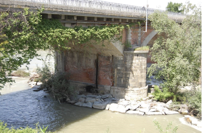 Alba, al via il cantiere sulle fondazioni del ponte “storico” di accesso alla città Alba, al via il cantiere sulle fondazioni del ponte “storico” di accesso alla città