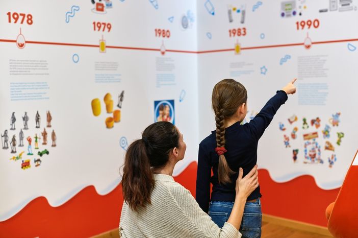 Kinder Sorpresa celebra i suoi 50 anni con sorprese e un concorso Kinder Sorpresa celebra i suoi 50 anni con sorprese e un concorso