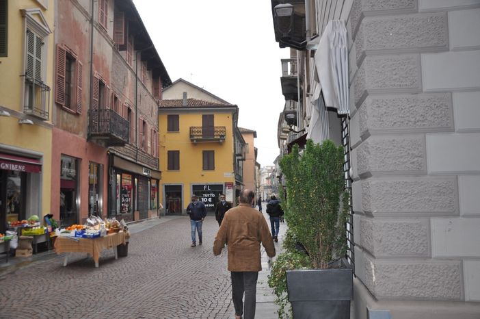 Alba, ancora due vittime del Covid mentre i positivi sono tornati a scendere