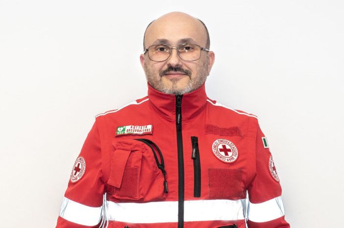 Fulvio Borgogno è volontario della Croce Rossa dal 1995 Fulvio Borgogno è volontario della Croce Rossa dal 1995