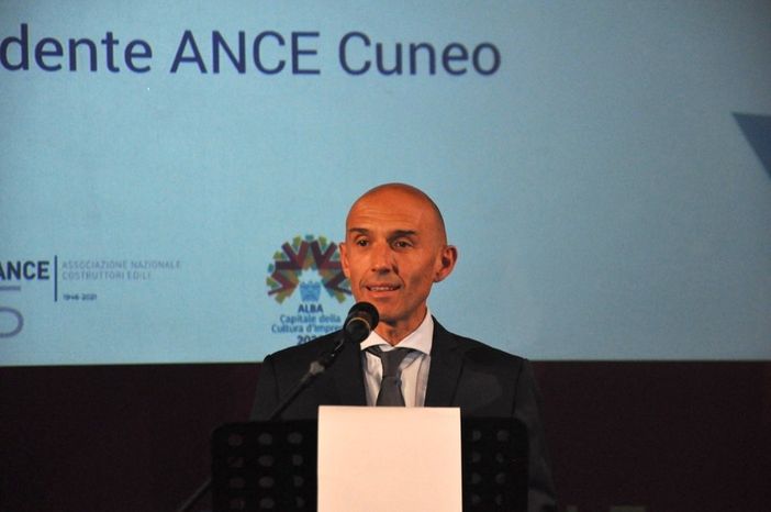 Gazzano, ANCE: "Dopo il rilancio isterico dei vari bonus, il PNRR è un nuovo shock per la filiera delle costruzioni" Gazzano, ANCE: "Dopo il rilancio isterico dei vari bonus, il PNRR è un nuovo shock per la filiera delle costruzioni"