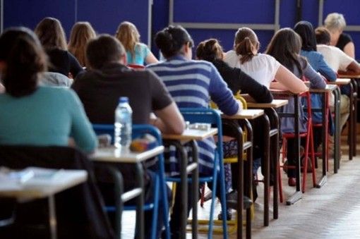 Maturità, Costa: "Auspico si possa sostenere senza mascherina, il 15 giugno cadranno molte restrizioni"