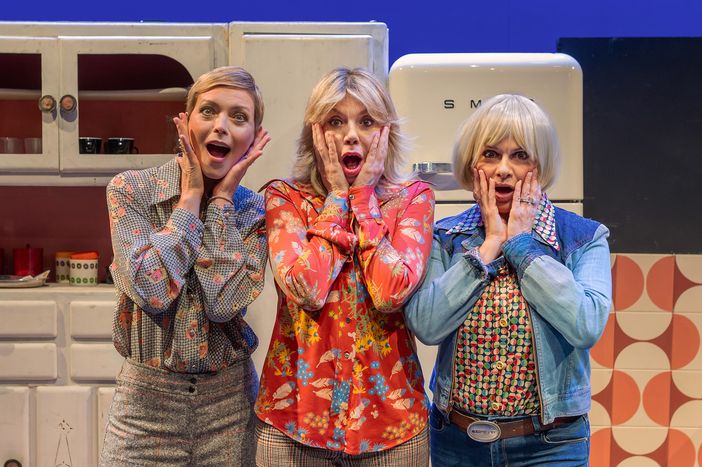 Al Politeama di Bra le "Donne in Pericolo" di Macleod e Lamanna Al Politeama di Bra le "Donne in Pericolo" di Macleod e Lamanna