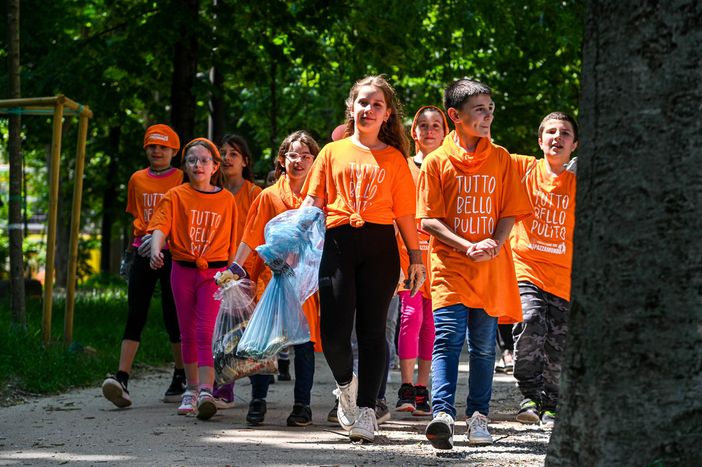 I numeri di Spazzamondo 2023: oltre 20 mila partecipanti, 200 Comuni e 100 scuole