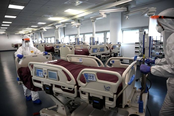 Coronavirus Piemonte: continuano a scendere i positivi e si liberano posti in terapia intensiva