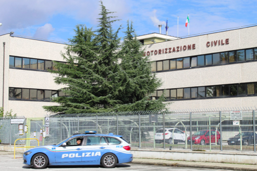 Abitante di Borgo tra i capi dell'organizzazione criminale che faceva ottenere la patente di guida agli stranieri Abitante di Borgo tra i capi dell'organizzazione criminale che faceva ottenere la patente di guida agli stranieri