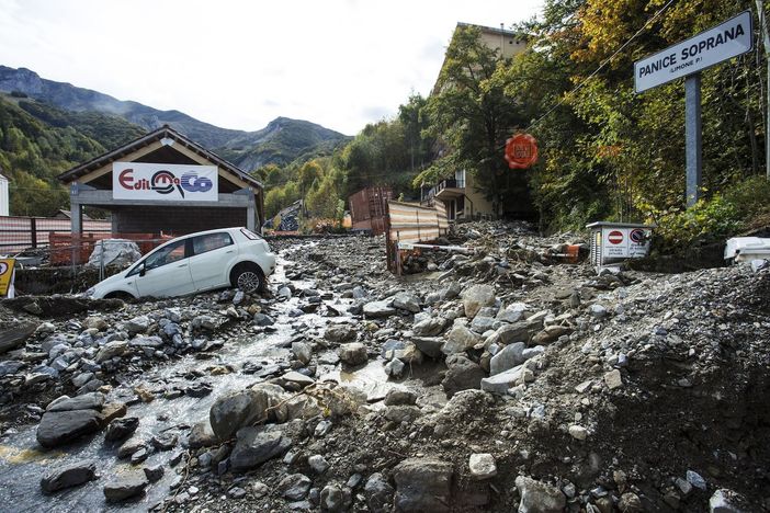 FOTO DI DANIELE CAPONNETTO