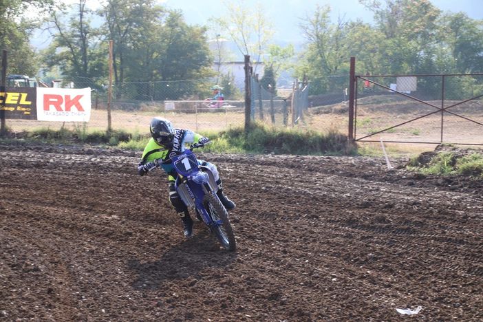 Roberto Osenda in Derapata con la Yamaha 250