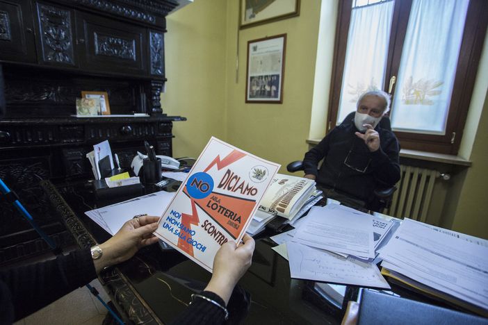 I Panificatori dicono no alla lotteria degli scontrini: “Non siamo una sala giochi” (VIDEO) I Panificatori dicono no alla lotteria degli scontrini: “Non siamo una sala giochi” (VIDEO)