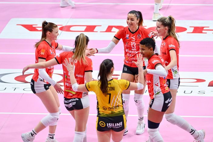 Infrasettimanale in viaggio per la Honda Olivero Cuneo: trasferta a Busto Arsizio Infrasettimanale in viaggio per la Honda Olivero Cuneo: trasferta a Busto Arsizio