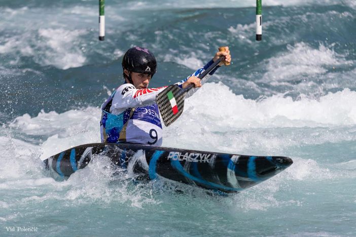 Canoa Slalom, Dennis Fina è Campione d’Italia Junior nel C1: il Granda Canoa Club vola alto a Valstagna Canoa Slalom, Dennis Fina è Campione d’Italia Junior nel C1: il Granda Canoa Club vola alto a Valstagna