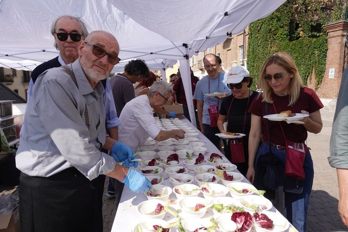 Scarpe comode, pronti, partenza, via! A Bra torna Da Cortile a Cortile