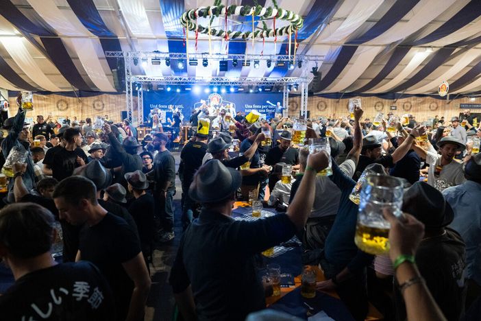 Novità, eventi collaterali e Garden Stube: il pubblico premia l’Oktoberfest Cuneo