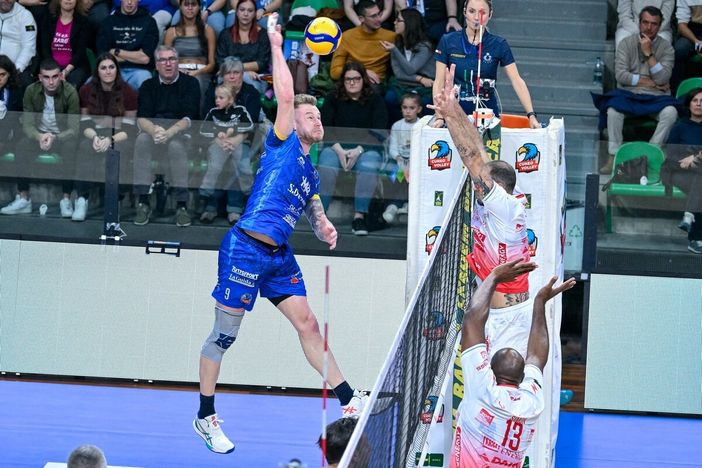 Ivan Zaytsev in attacco contro Piacenza