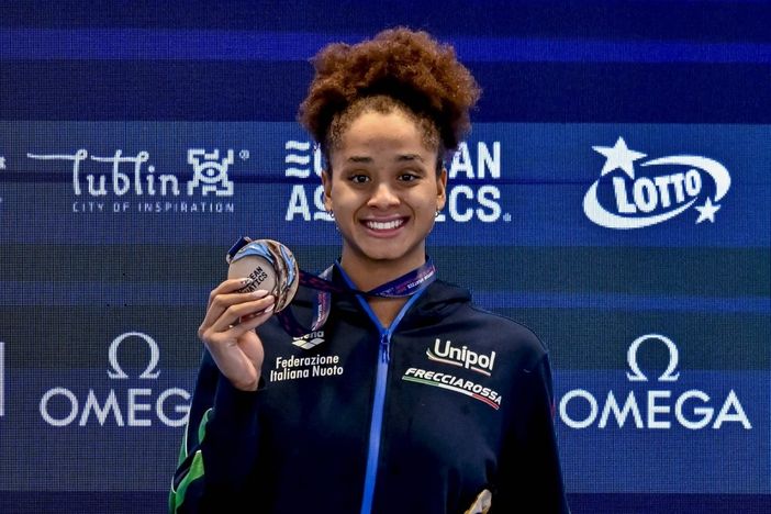 NUOTO / Storico bronzo per Sara Curtis nei 100 stile agli Europei, ottimo settimo posto di Anita Gastaldi nei 200 misti NUOTO / Storico bronzo per Sara Curtis nei 100 stile agli Europei, ottimo settimo posto di Anita Gastaldi nei 200 misti