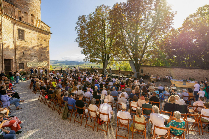 Premio Roddi, aperto il bando della 31ª edizione: il concorso di poesia che richiama autori da tutta Italia Premio Roddi, aperto il bando della 31ª edizione: il concorso di poesia che richiama autori da tutta Italia