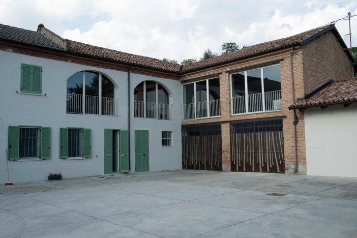 Artefora - Centro per l’Arte contemporanea sorge a Castiglione Tinella Artefora - Centro per l’Arte contemporanea sorge a Castiglione Tinella