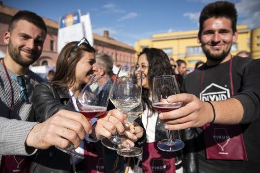 Il tema dei vini 'chimici' denunciati da Report. "Il Piemonte rispetta le norme, troppi errori nel servizio"