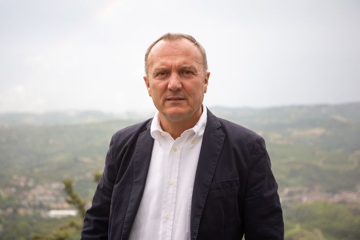 Ezio Cardinale, il sindaco di Diano d'Alba, paese attento all'efficientamento energetico ed alla digitalizzazione dell'amministrazione pubblica Ezio Cardinale, il sindaco di Diano d'Alba, paese attento all'efficientamento energetico ed alla digitalizzazione dell'amministrazione pubblica