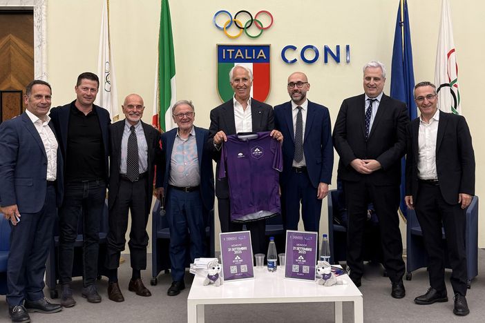 Presentata a Roma la prima edizione della Granfondo Alpi del Mare, il presidente del CONI Malagò: "Esempio virtuoso di come lo sport possa fare sistema con il territorio"