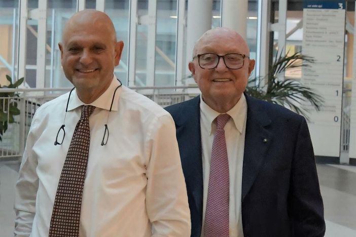 Il direttore della Fondazione Ospedale Alba-Bra Luciano Scalise con il presidente Bruno Ceretto