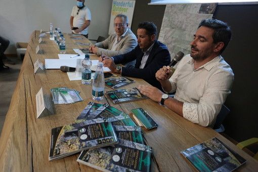 Un'app, una cartina e un manuale: tre nuovi strumenti per la promozione turistica e outdoor della provincia