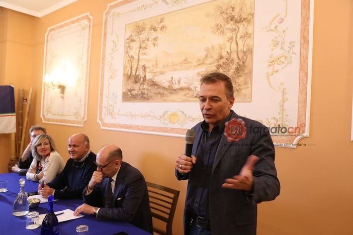 I “Fratelli” affilano i coltelli per far valere le loro ragioni nel centrodestra