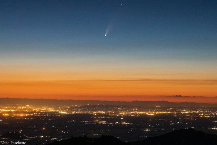 La cometa Neowise vista da Pian Munè di Paesana