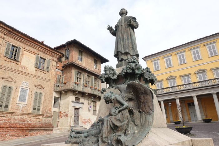 Coronavirus, solidarietà a Bra con la ‘Spesa sospesa’ nel nome del Santo Cottolengo