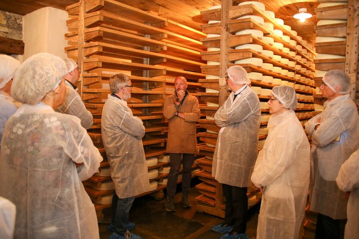 Convince l’agroalimentare cuneese: oltre 300 imprenditori di 70 aziende a “Food in tour” Convince l’agroalimentare cuneese: oltre 300 imprenditori di 70 aziende a “Food in tour”