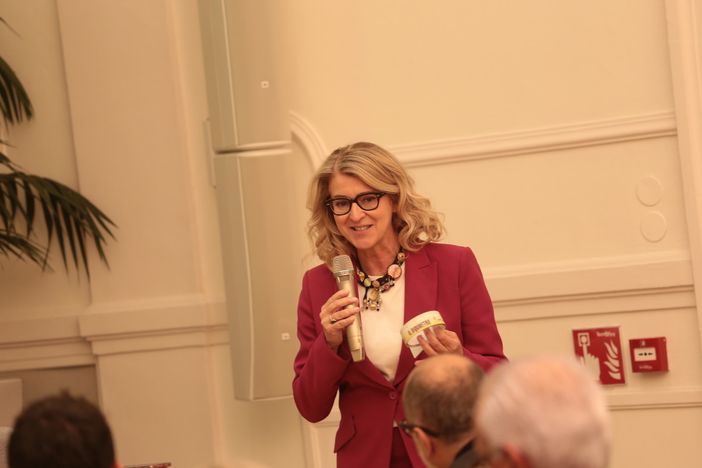 Giuliana Cirio a Quarta Parete, tra responsabilità degli imprenditori e "lavoro buono"