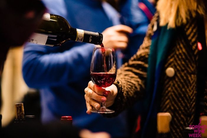 “Vino e Mercati”: ad Alba il confronto sulle nuove frontiere del consumo “Vino e Mercati”: ad Alba il confronto sulle nuove frontiere del consumo