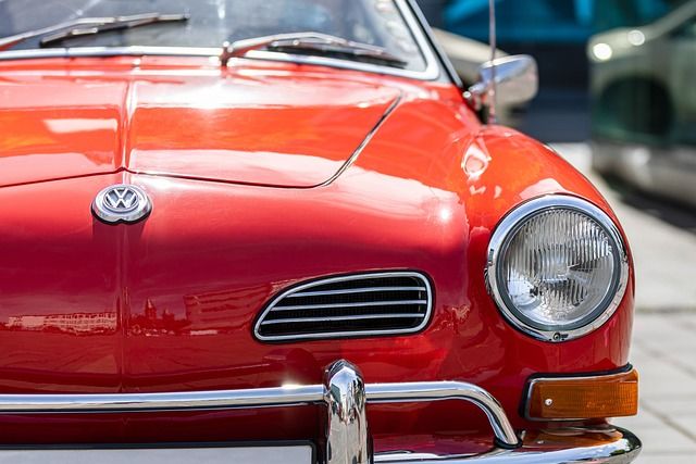 Cuneo celebra la passione d’epoca: torna il Raduno di Auto e Moto a Roata Canale Cuneo celebra la passione d’epoca: torna il Raduno di Auto e Moto a Roata Canale