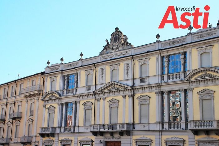 Banca di Asti mette in guardia contro i tentativi di truffa. "La banca non chiede mai di inserire i dati" [VIDEO]