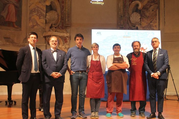 Alla Fiera del Marrone una Cena benefica a sostegno della Fondazione Ospedale Santa Croce di Cuneo Alla Fiera del Marrone una Cena benefica a sostegno della Fondazione Ospedale Santa Croce di Cuneo