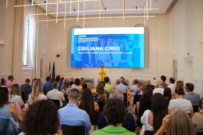 Aziende cuneesi sempre più competitive grazie al coinvolgimento dei lavoratori Aziende cuneesi sempre più competitive grazie al coinvolgimento dei lavoratori