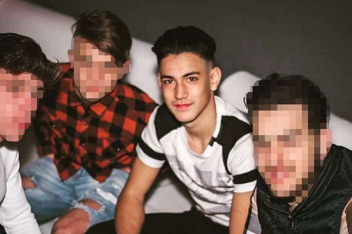 Tragico schianto nella notte alle porte di Cuneo: morto un ragazzo di 17 anni Tragico schianto nella notte alle porte di Cuneo: morto un ragazzo di 17 anni