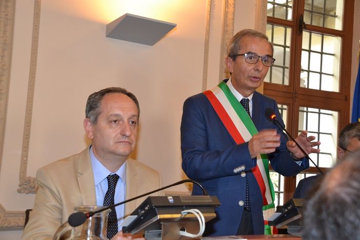 Il sindaco Fogliato insieme al vice Conterno in un'immagine d'archivio