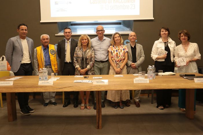 A Racconigi arriva "Libri a Castello": tre serate con tre artisti in una splendida cornice [VIDEO]