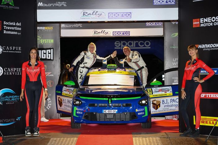 Il Rally di Roma Capitale sorride alla scuderia cuneese Alma Racing, sul podio nel Trofeo Lancia categoria “Expert” Il Rally di Roma Capitale sorride alla scuderia cuneese Alma Racing, sul podio nel Trofeo Lancia categoria “Expert”