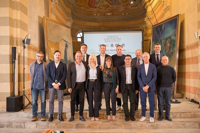 Il Made in Italy di Santo Stefano Belbo convince innovatori e tradizionalisti. Il sindaco Capra: “Sinonimo di eccellenza e della nostra visione di sviluppo sostenibile”