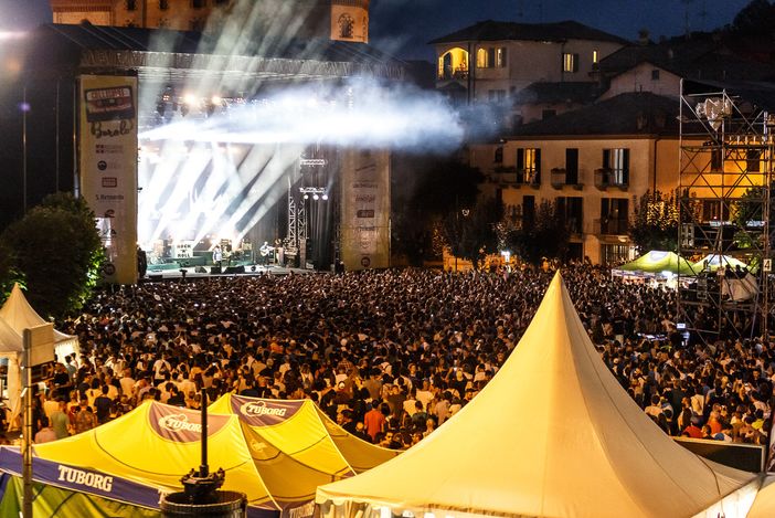 Il Palco Rosso di Collisioni - foto di Riccardo Medana