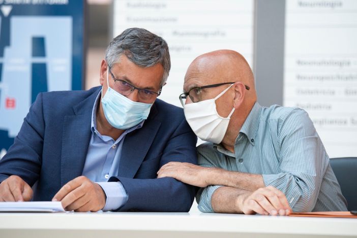 L'assessore Icardi e il direttore Veglio (archivio, foto di Barbara Guazzone)