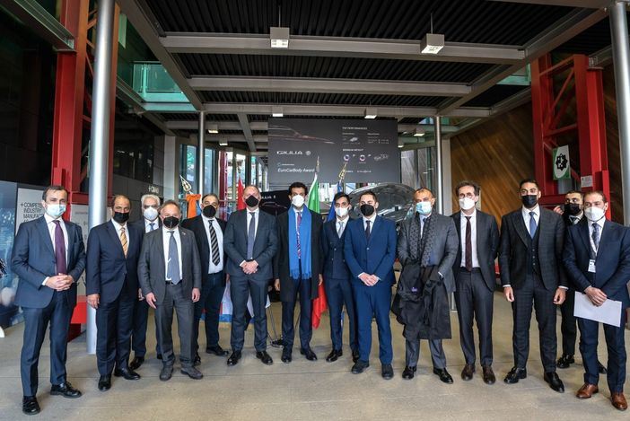 Gli Emirati Arabi guardano alla robotica made in Piemonte Gli Emirati Arabi guardano alla robotica made in Piemonte