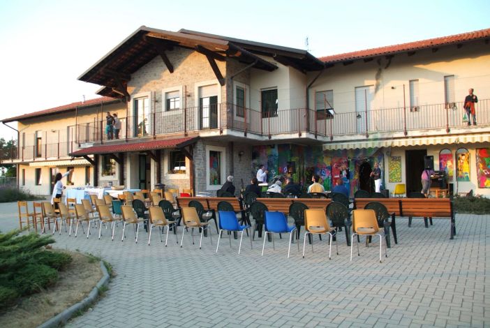 La Pro Loco di Feisoglio dona 1250 euro alla residenza San Giovanni di Niella Belbo La Pro Loco di Feisoglio dona 1250 euro alla residenza San Giovanni di Niella Belbo