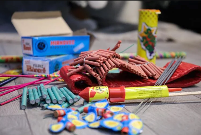 L'appello del Codacons: "Vengano adottate misure concrete contro l’uso indiscriminato di botti e fuochi d’artificio a Capodanno"